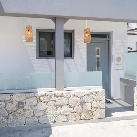 Luxury Thomas & Irini