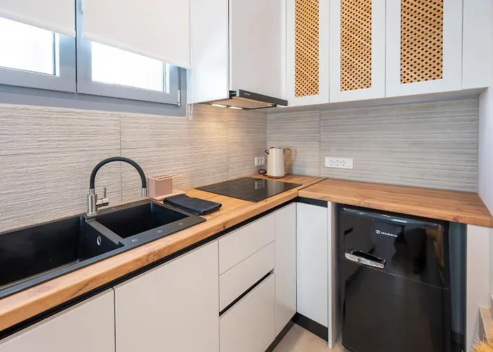 Luxury Thomas & Irini